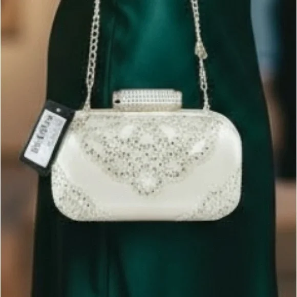 Badgley Mischka Off White Satin Rhinestone Clutch Evening Handbag Chain - Picture 4 of 16